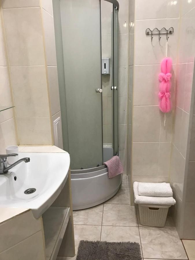 Rent Apartment In The Center Of Τσέρνιγκοφ Εξωτερικό φωτογραφία
